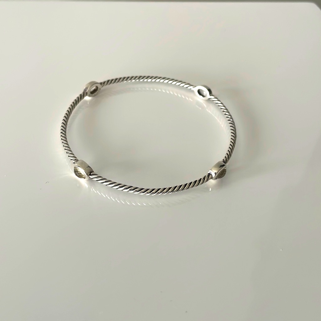 David Yurman Bangle Bracelet 300$
